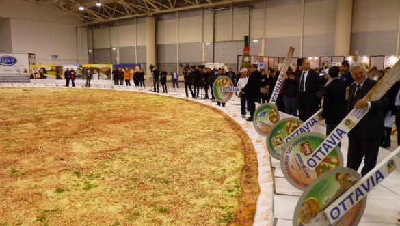 самая большая в мире пицца