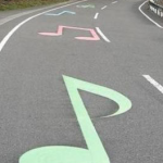 Музыкальные или поющие дороги